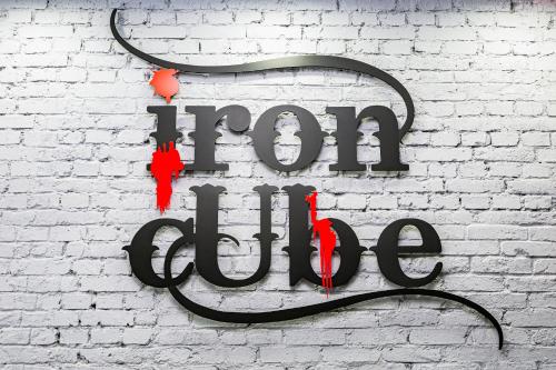 Residence IRON CUBE