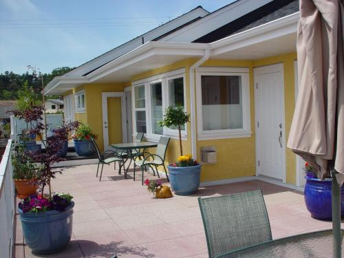 Zunanjost, Birds of a Feather Victoria Oceanfront Studio Suites in Colwood