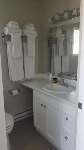 Sandy Beach Suites in Osoyoos, Canada