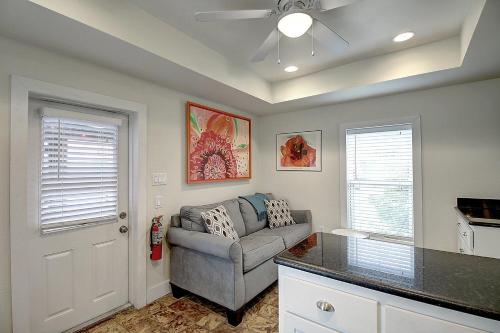Trip House - image 6