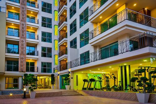 City Garden Tropicana Private Inclusive Condominium In Pattaya Stop at City Garden Tropicana to discover the wonders of Pattaya. The property features a wide range of facilities to make your stay a pleasant experience. Service-minded staff will welcome and guide 