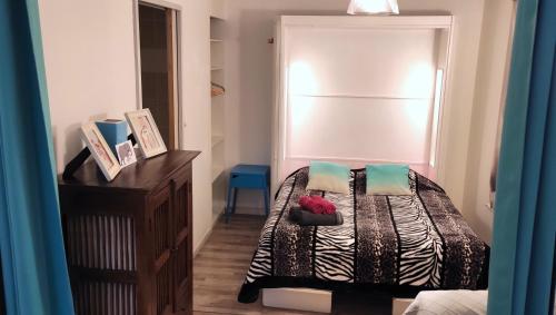 Grand studio Cahors Centre RDC proche Gare Pont Valentre