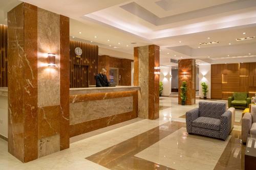 فندق ناين بيراميدز فيو (Nine Pyramids View Hotel) in الجيزة