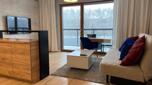 Apartament studio z widokiem na Odrę Bulwary Książęce, Wroclaw (foto 4)