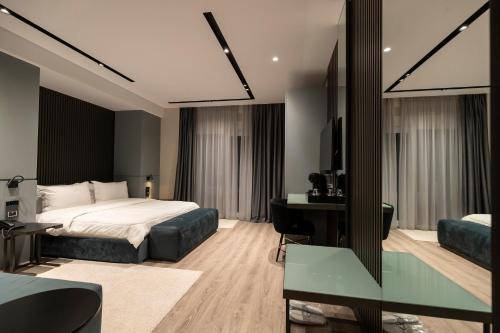 Demi Hotel - image 5