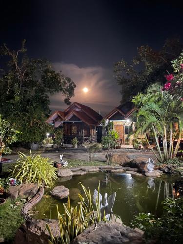 Busby Resort in Ta Phraya