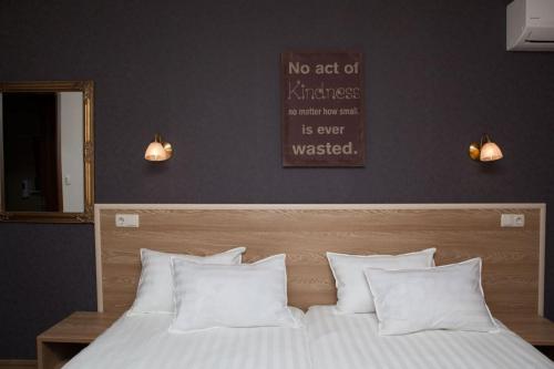 Hotel Motto - main image
