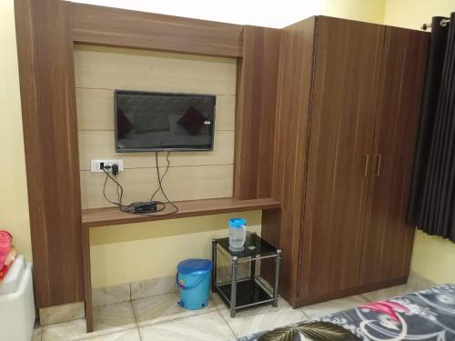 Standard Double Room image 4
