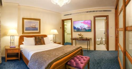 room detail thumbnail 0