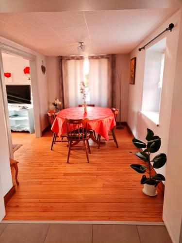 Faciliteiten, Maison charmante à Gottenhouse + Jardin (Maison charmante a Gottenhouse + Jardin) in Schwenheim