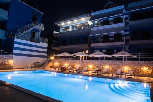 Endless Blue Luxury Apartment gîte à louer Nikiána