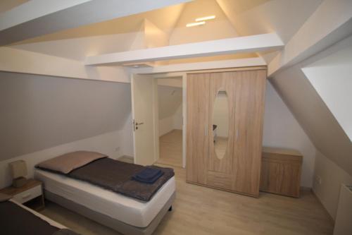 Mainz - 4-Zimmer-Haus - 6 Personen, Mainz (Foto 6)