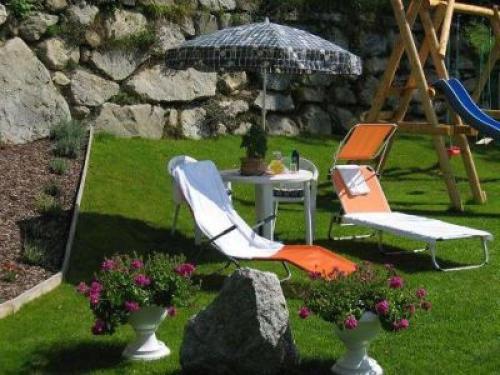 Appartement-4-mit-2-Schlafzimmern-und-Balkon
