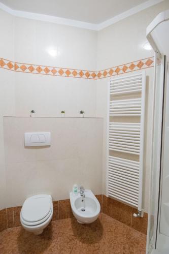 Casa degli Orti Room Type - Triple Room with Shared Bathroom