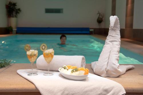 泳池, Residenz Moselzauber - Ferienwohnungen mit Pool Landschaft in 恩斯特