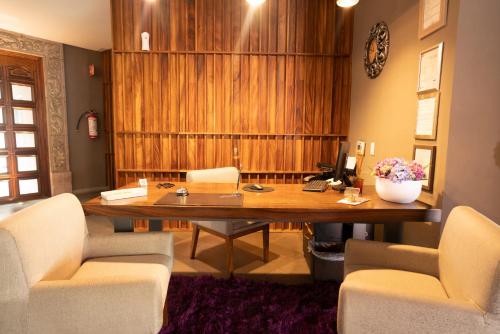 285107331 Hotel Boutique Abad