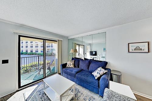 Updated Beach & Tennis Resort Condo - Pool & Golf condo - image 2