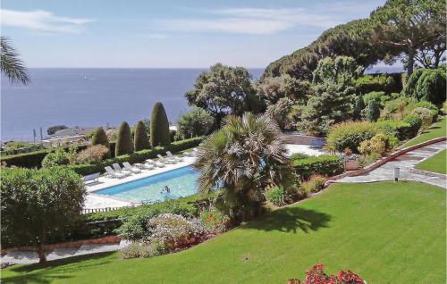 Nice Apartment In Cannes With House Sea View - image 4