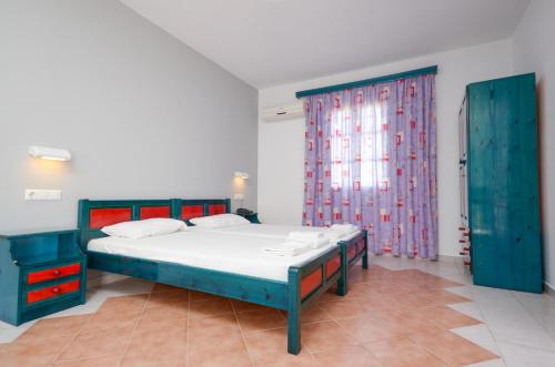Hotel Fanis – Agia Anna, UT