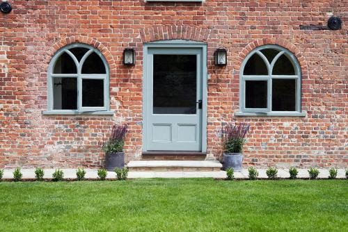 Banningham Coach House - image 6