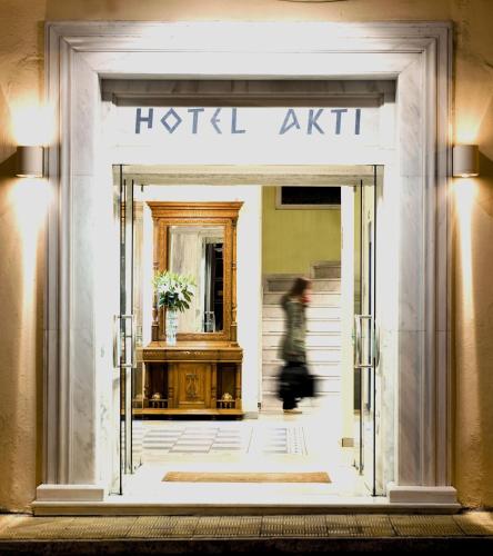 Akti