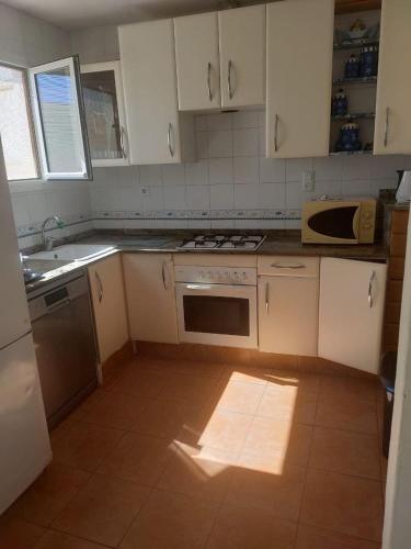  Casa en Primera Línea de Playa in Oliva