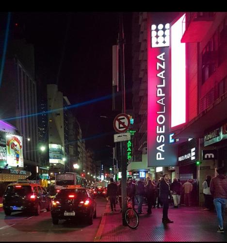 Obelisco, emblema de BA blue venta — Hotel in Buenos Aires