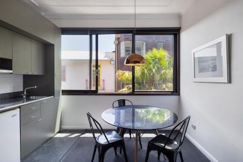 Regents Court Sydney - image 14