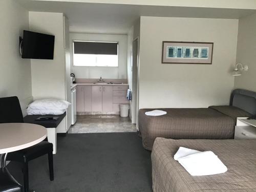 Helensborough Motor Inn - Accommodation - Balclutha