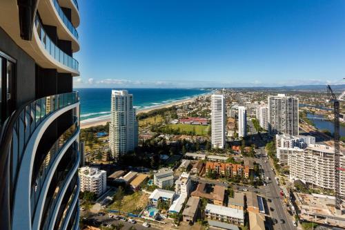 Oracle Resort Broadbeach - GCLR