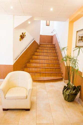 Hotel Darina - image 8