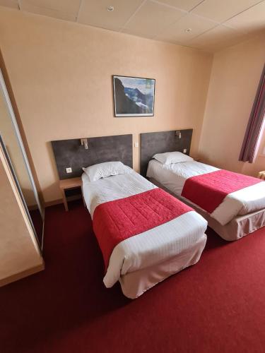 HOSTELLERIE du CANTAL