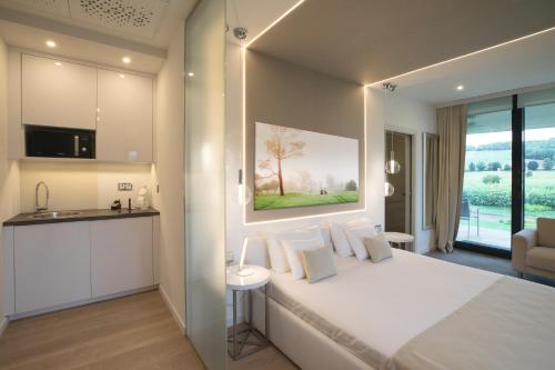 285234287 Zala Springs Golf Resort