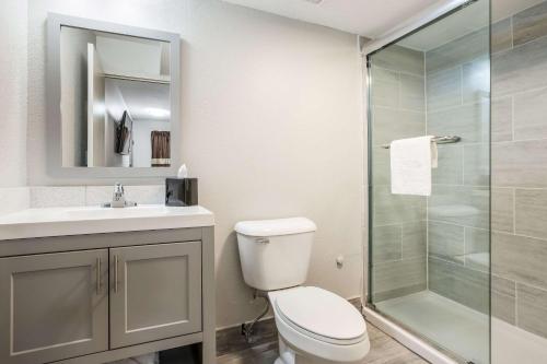 Clarion Pointe East Lansing University Area Clarion Pointe East Lansing University Area