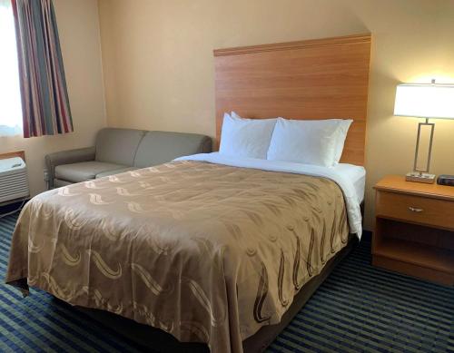 Quality Inn Ottawa near Starved Rock State Park