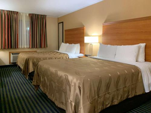 Quality Inn Ottawa near Starved Rock State Park