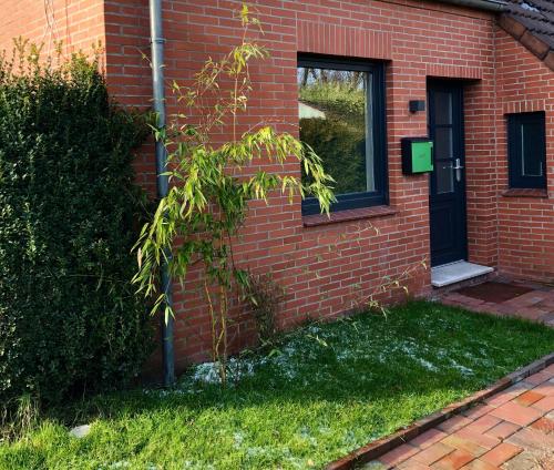 Paradiesje 3 6.3km von Moormerland entfernt