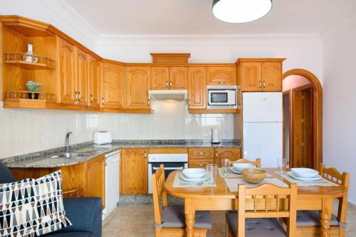 廚房, HOTEL-FINCA Rural José Manuel 28pax (HOTEL-FINCA Rural Jose Manuel 28pax) in 聖巴多羅梅