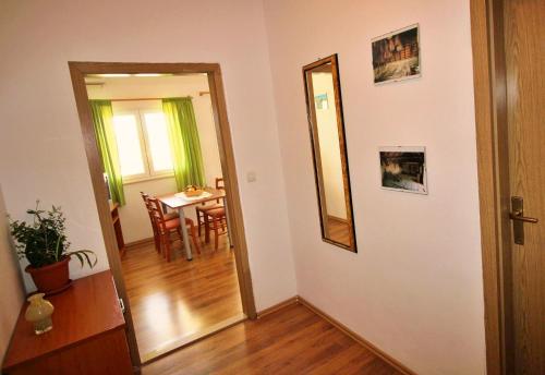 Apartments Marko Nemira - image 4