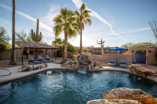 Swimming pool, North Scottsdale on 70th Pl home in Carefree