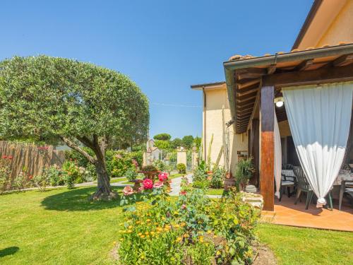  Holiday Home Renza by Interhome in Pietrasanta