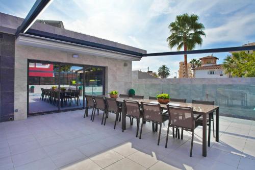 Villa with Private Pool image 4