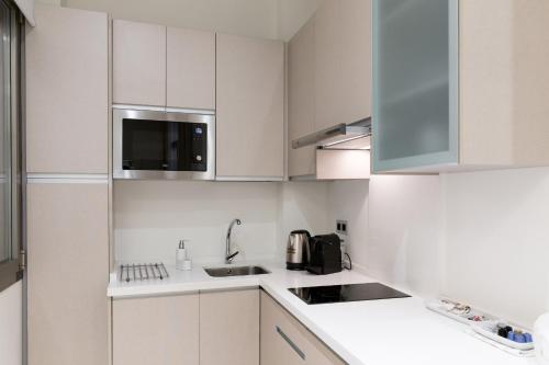 Welldone Cathedral Suites - main image