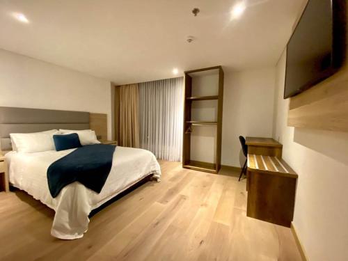 1 queen bed