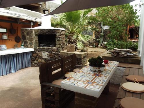  Bouganville- Le casette di Marilena b&b in Pantelleria