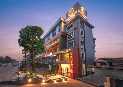 . Hometown Galleria Manipal