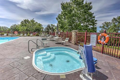 Pet-Friendly Resort Condo 3 Mi to Branson Landing! - image 13