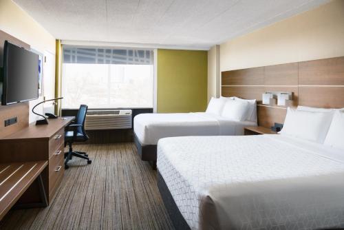 Holiday Inn Express Boston, an IHG Hotel