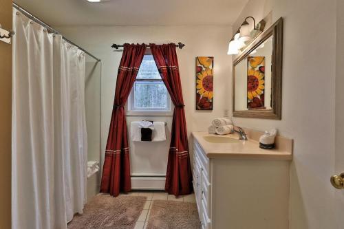 Tanglewood Blues by Killington Vacation Rentals - image 8