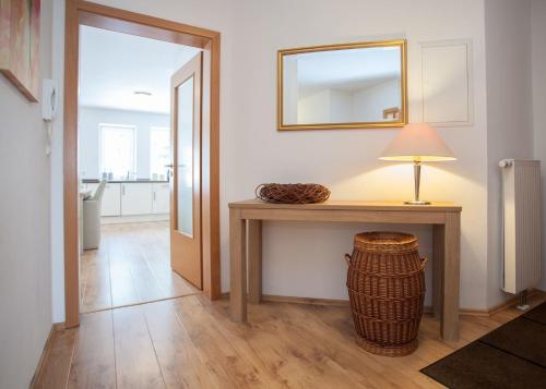 Apartment - Im Hohlen Seifen 10-R - image 2